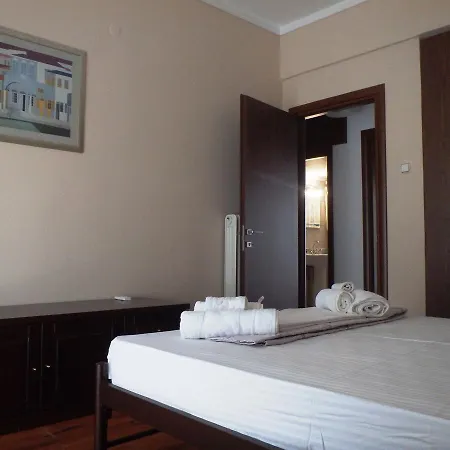 On Coastal Road Appartement